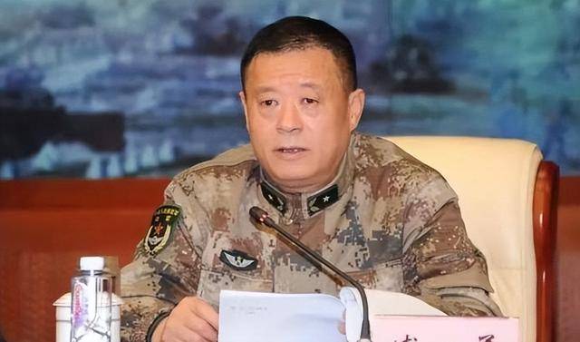 揭秘總參謀長現在的身份,揭秘人物背后的故事與職責,總參謀長身份揭秘,背后的故事與職責探究